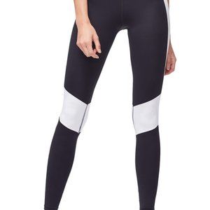 Good American color block leggings activewear line